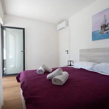Apartment Mali & Veli *