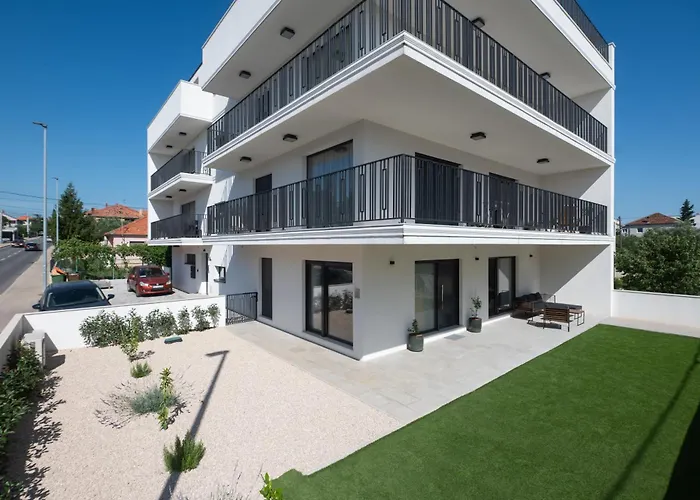 Mali & Veli Lägenhet *