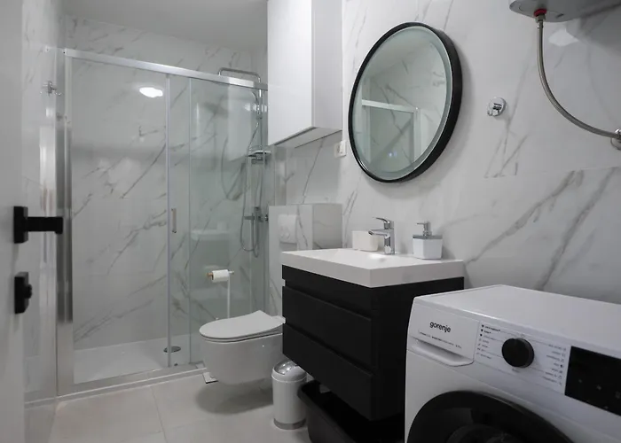 Mali & Veli Lägenhet